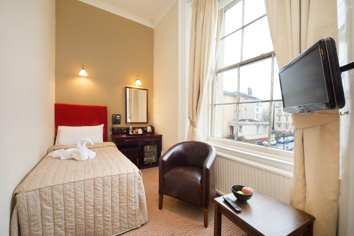 The Clifton Hotel Bristol Exterior foto